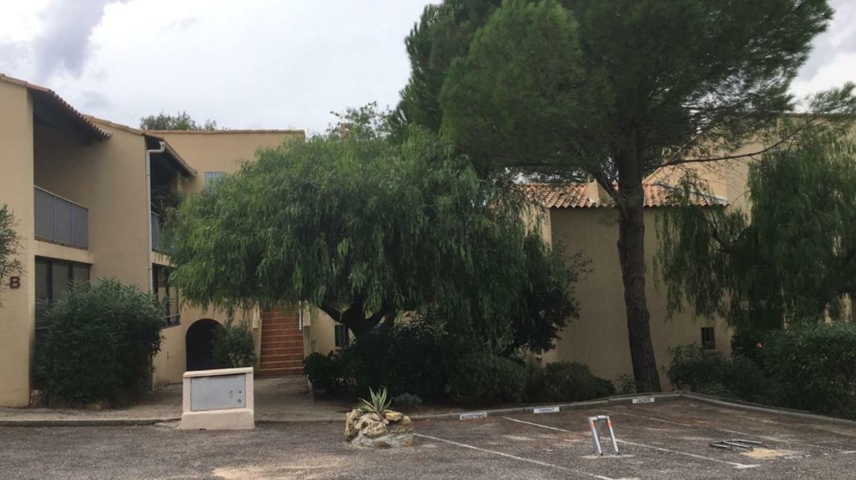 T2 Rez De Jardin 300M Plage De Beaucours Sanary Sur Mer Екстериор снимка